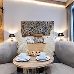 Modrzejewska 아파트 *