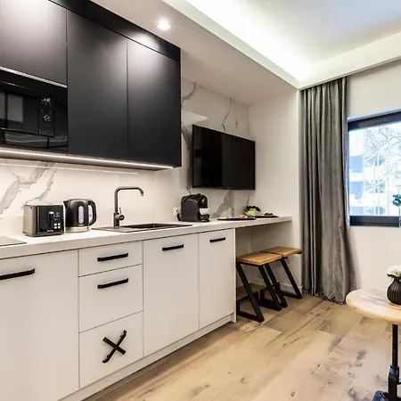Apartment Modrzejewska *