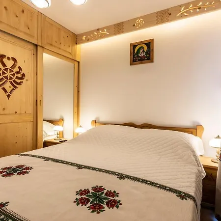 Daire Modrzejewska *