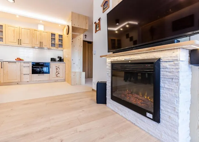 Modrzejewska 公寓 *